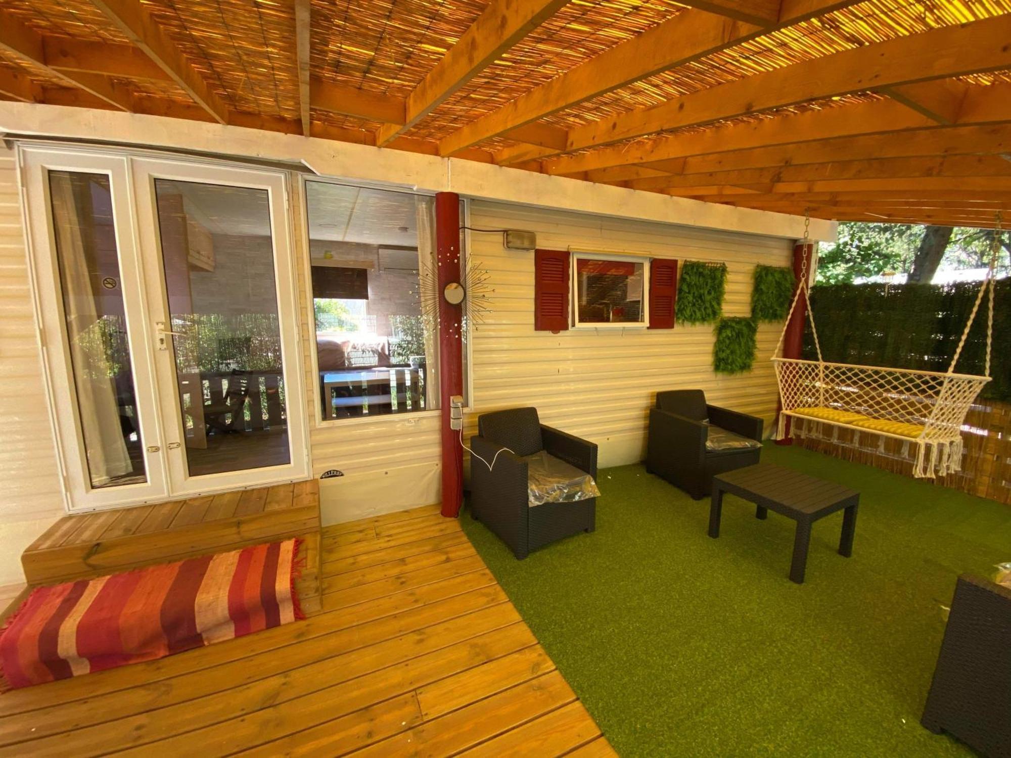 Mobil home au Camping Sellig Le Muy Bagian luar foto